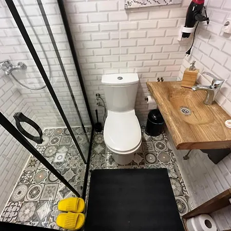 Chalet Orange Hobbit House *