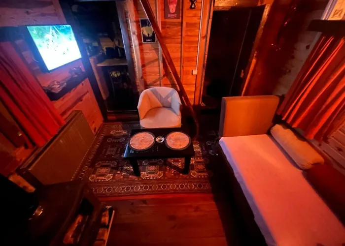 Turuncu Hobbit Evi 萨潘贾