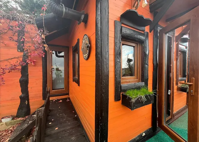 Turuncu Hobbit Evi 木屋 *